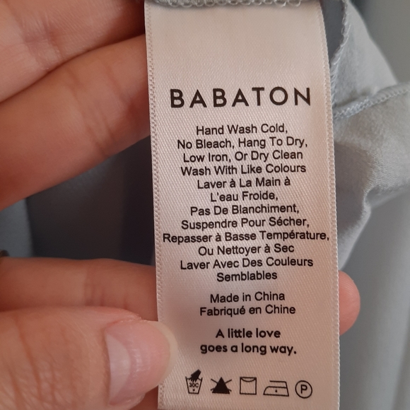 Aritzia Babaton Humbert Blouse Blue Bell Sleeve - Picture 7 of 11